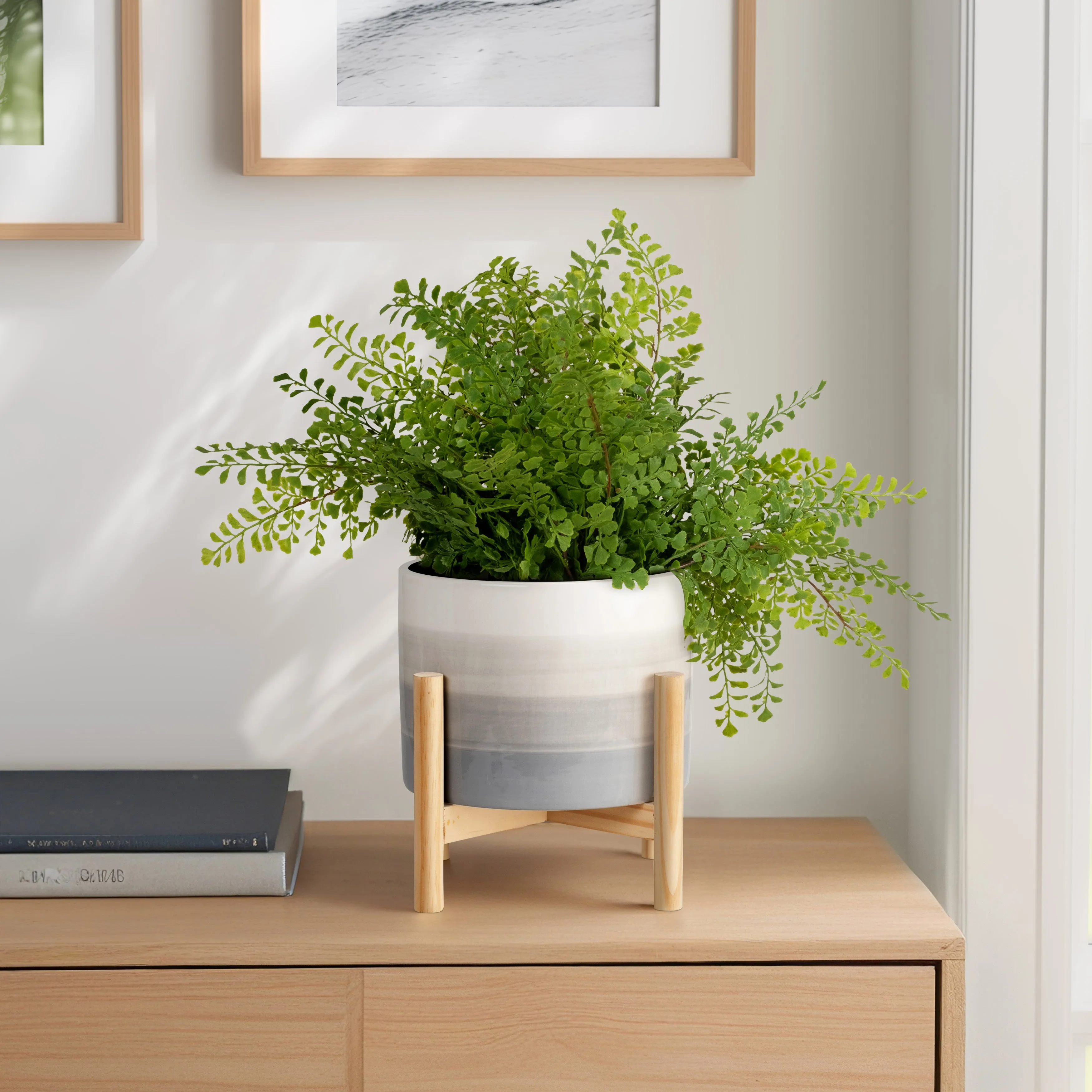 8" CERAMIC PLANTER W/ WOOD STAND, BEIGE MIX
