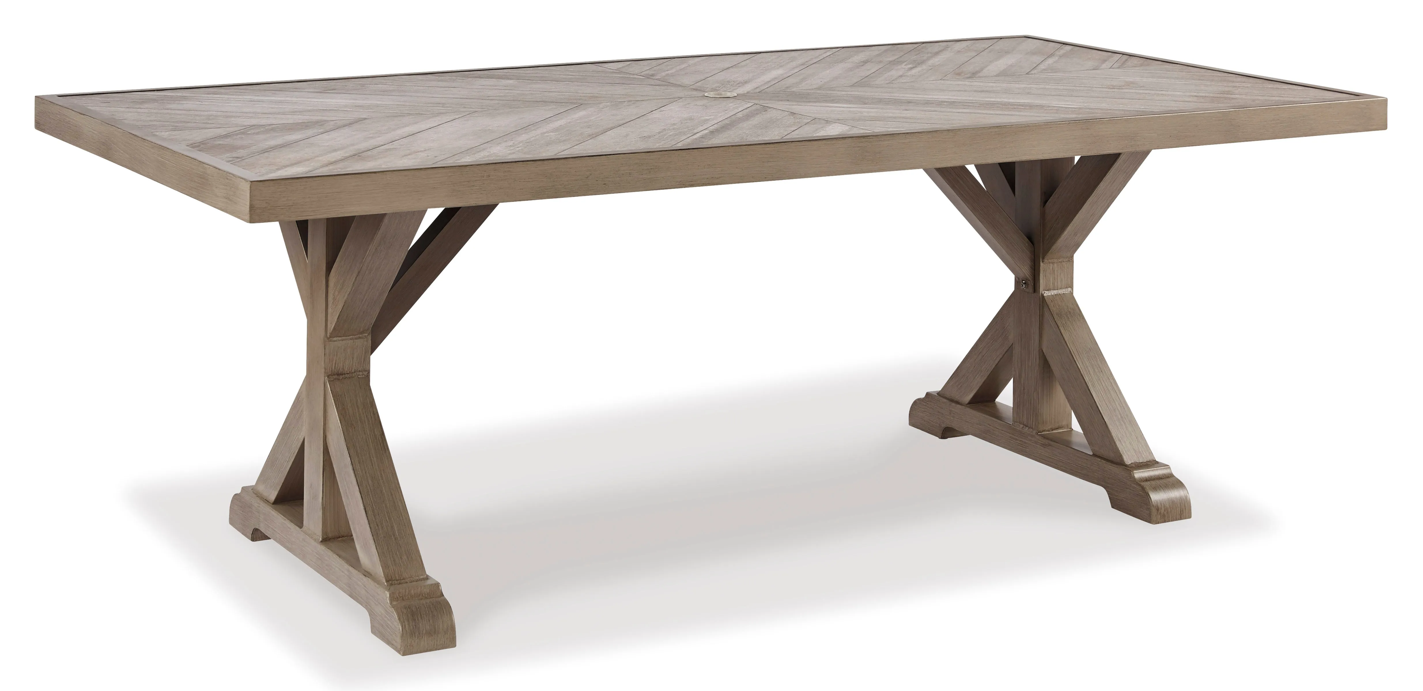 Beachcroft outdoor Dining Set