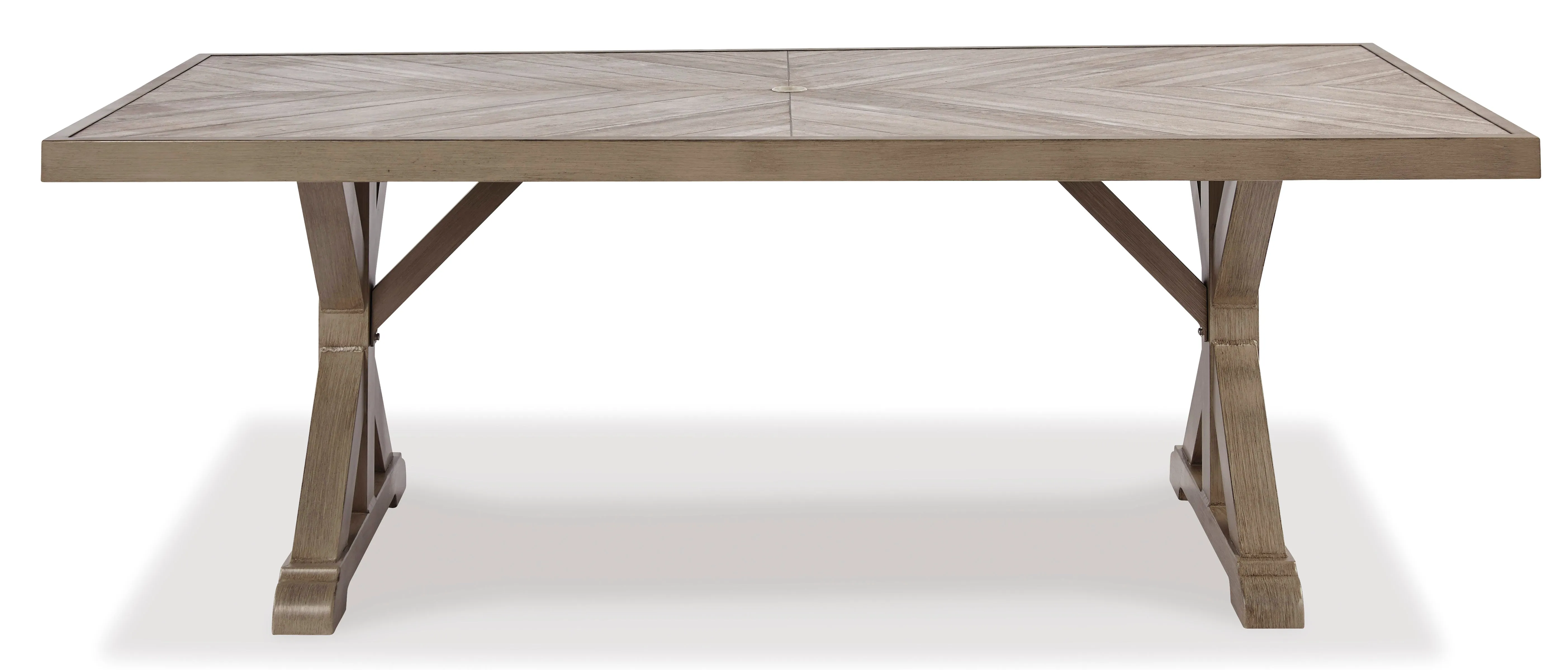 Beachcroft outdoor Dining Set