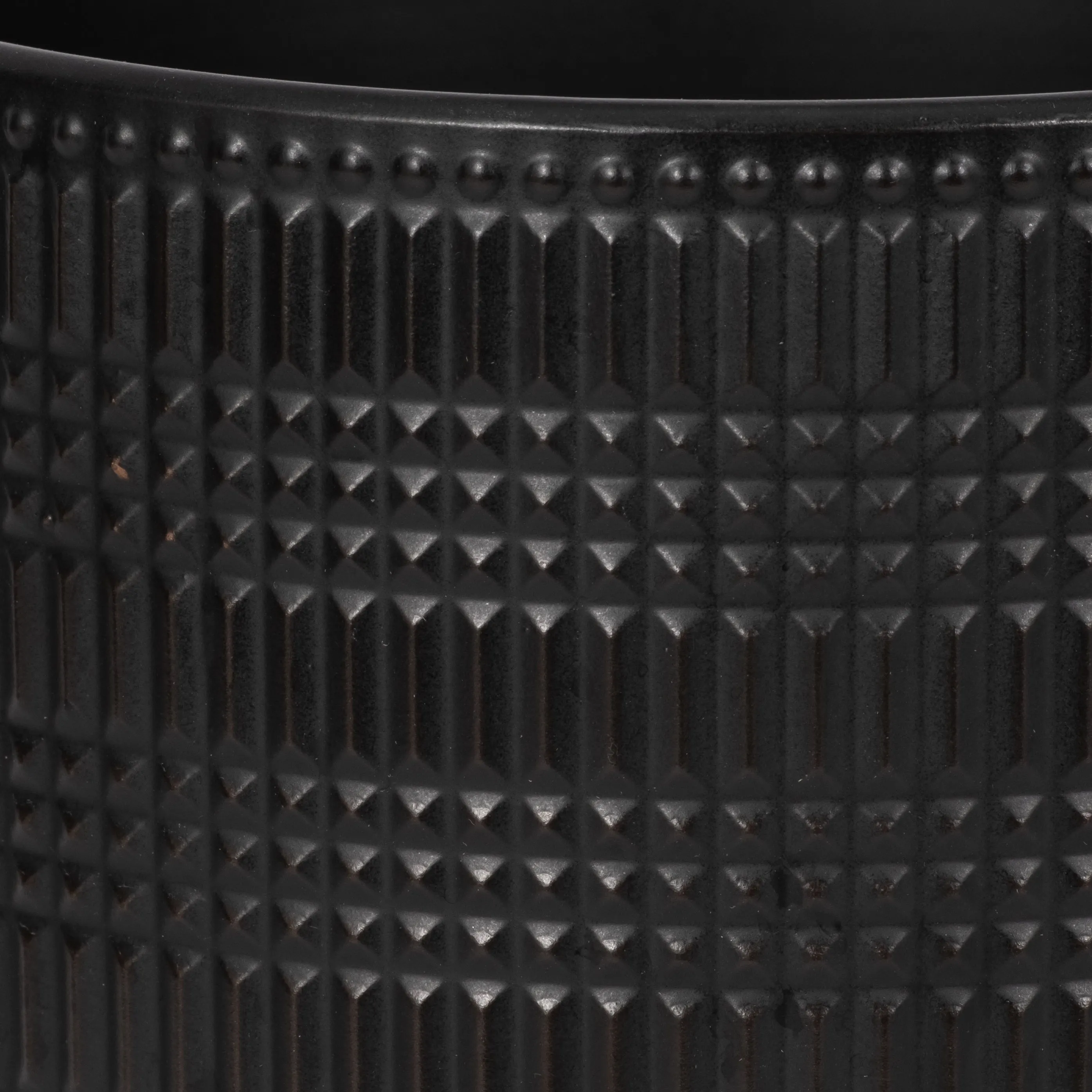 CER, 8" TRIBAL PLANTER W/ STAND, BLACK