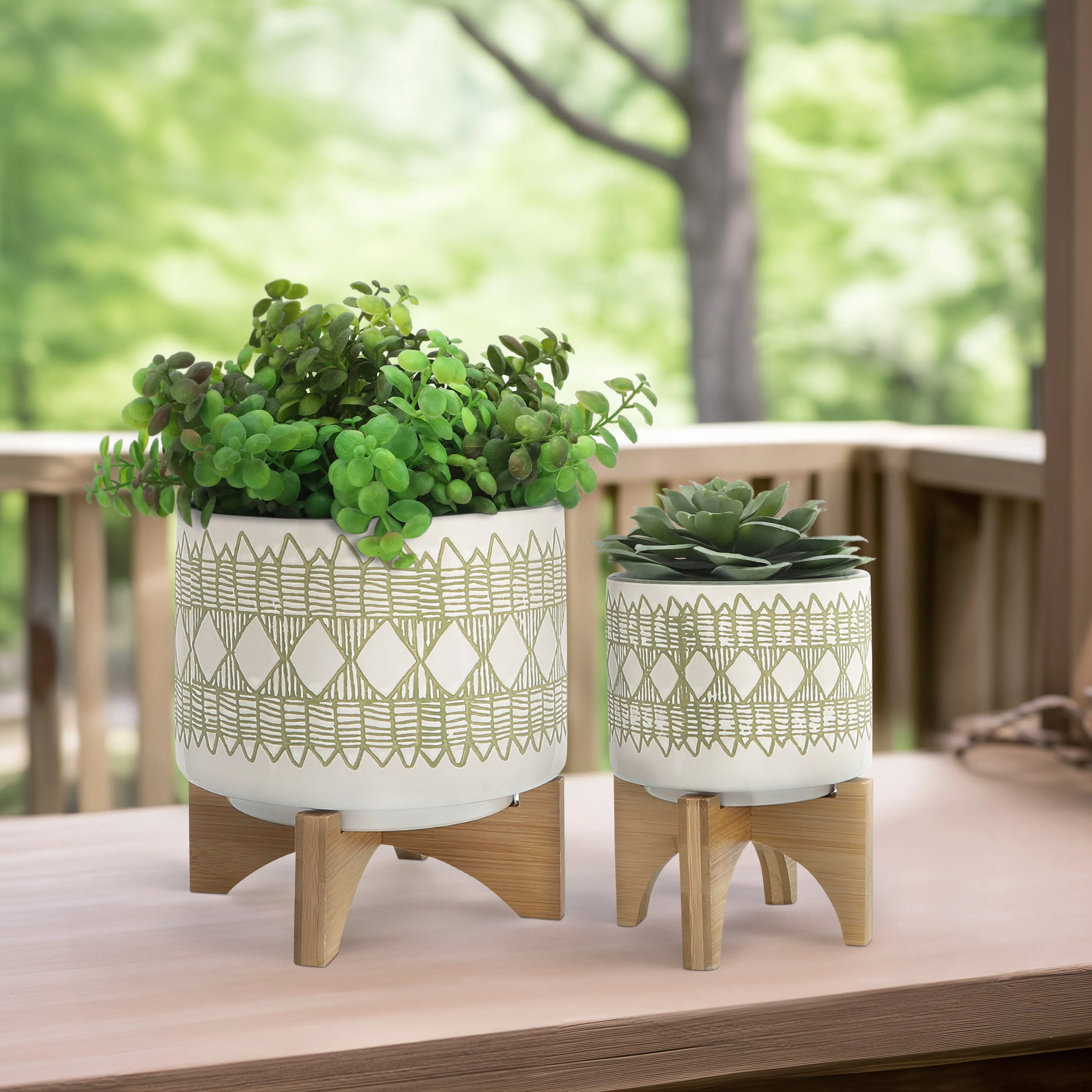 CERAMIC S/2 5/8" AZTEC PLANTER ON WOODEN STAND, OL