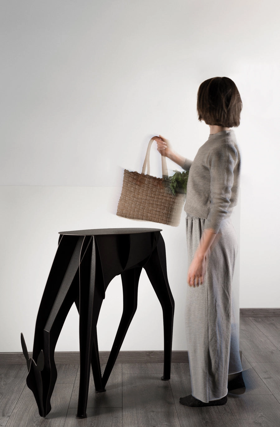 Home Ibride Diane Console
