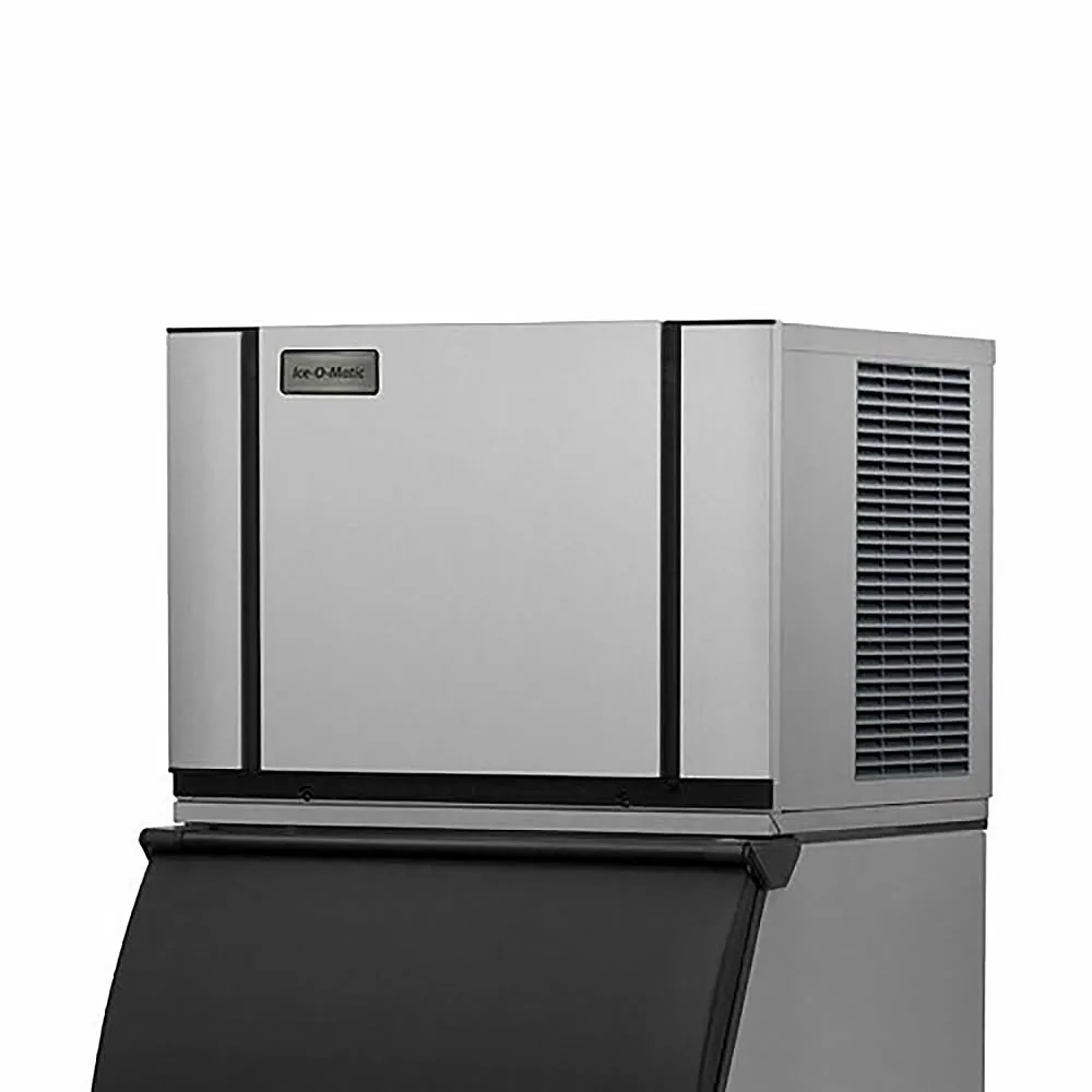 Ice-O-Matic - CIM0330FW Commercial 30" Elevation Series? Full Cube Ice Machine Head - 316 lb/24 hr, Water Cooled, 115v