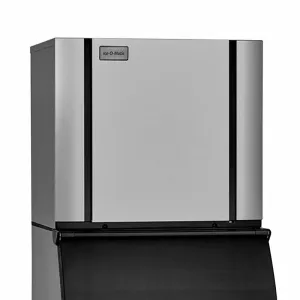 Ice-O-Matic CIM1136HR 30" Elevation Series? Half Cube Ice Machine Head - 968 lb/24 hr, Remote Cooled, 208/230v/1ph