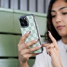 Smooth Touch Film Iphone 16 Pro Halo Mag Magsafe Case-Green Checkers