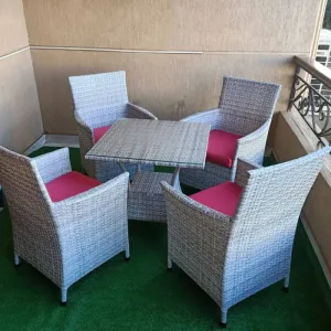 Outdoor Seating Set for 4 People from Miden Home OS-Rt-030-W