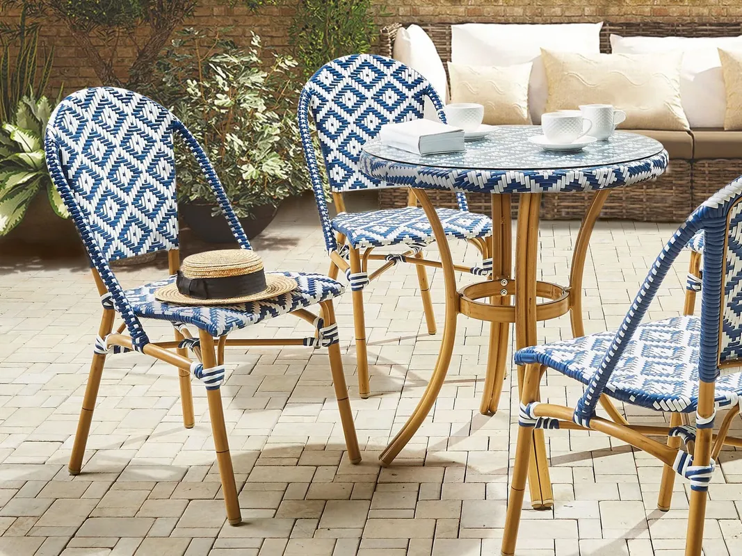 Outdoor Seating Set for 4 People from Miden Home OS-Rt-129