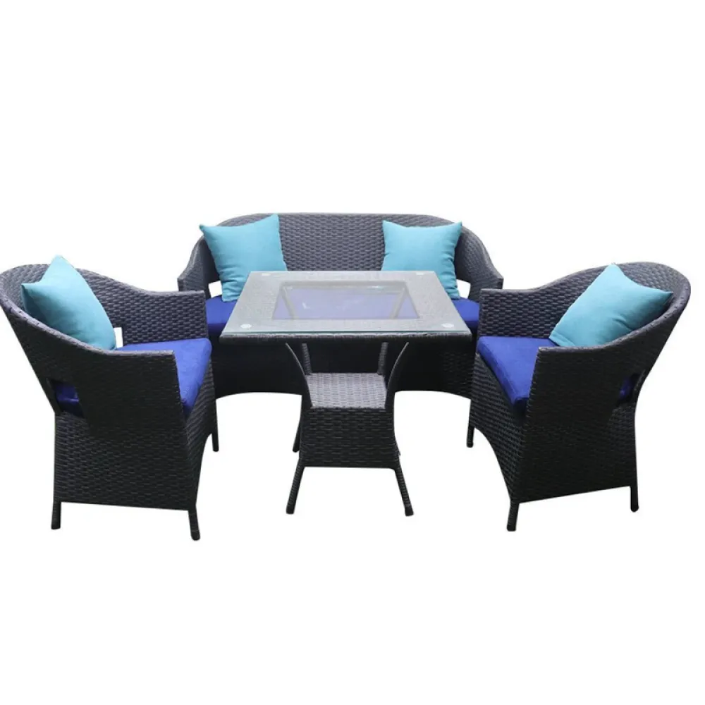 Outdoor Seating Set for 4 People from Miden Home OS-Rt-167-W